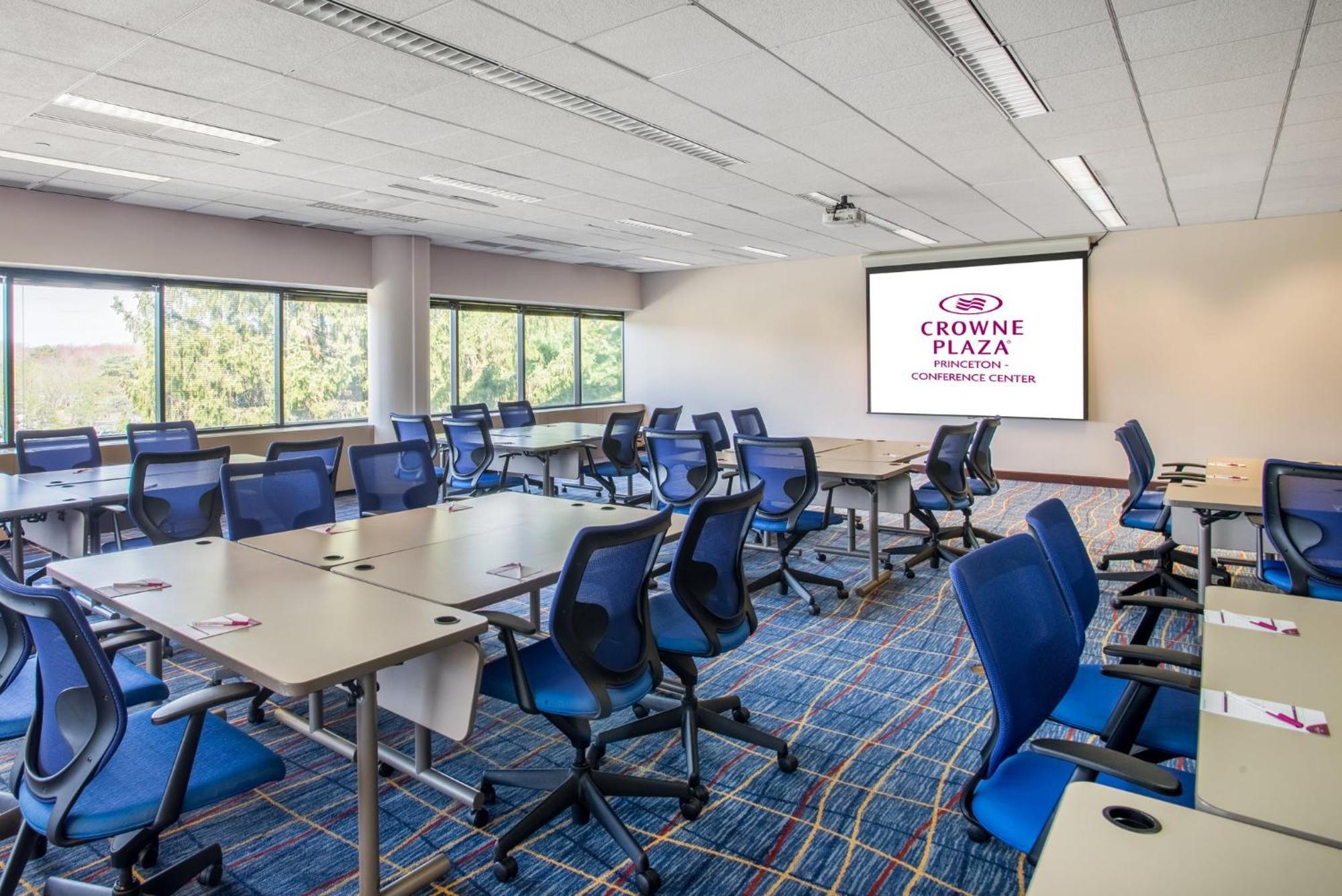 Crowne Plaza Princeton - Conference Center By Ihg Eksteriør billede