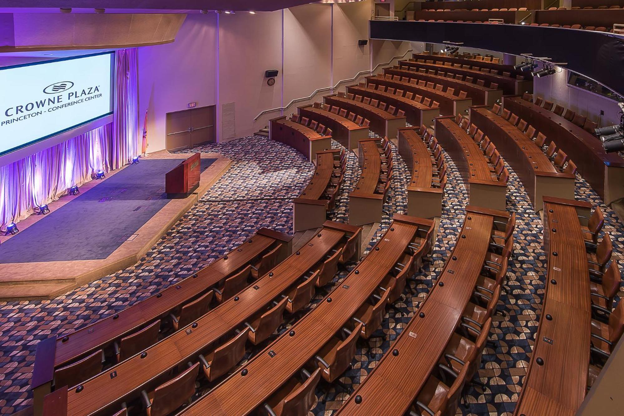 Crowne Plaza Princeton - Conference Center By Ihg Eksteriør billede