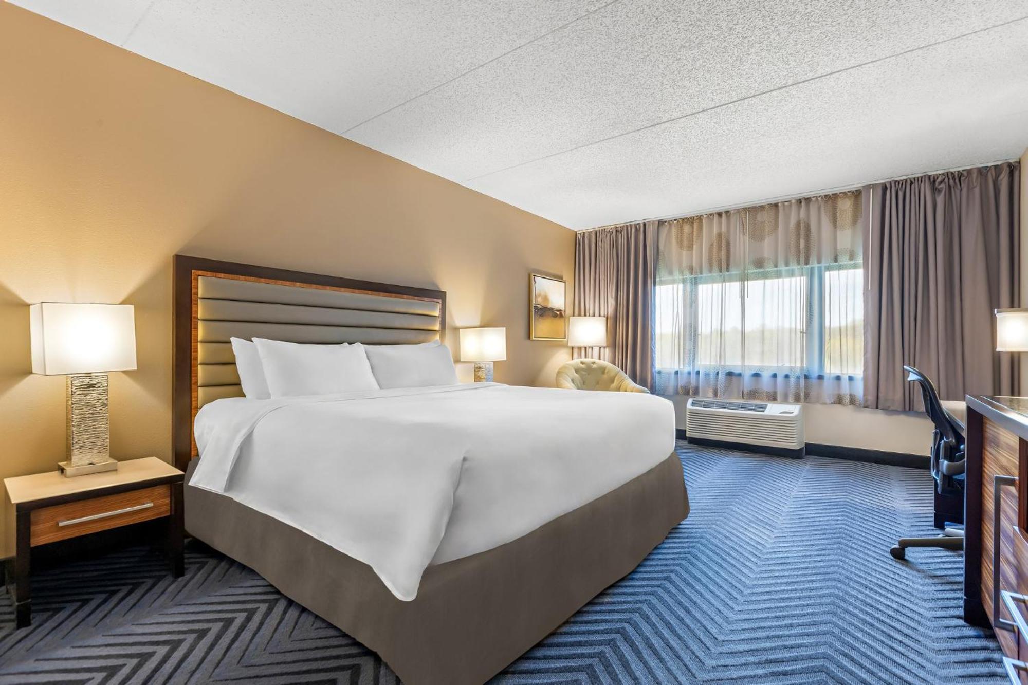Crowne Plaza Princeton - Conference Center By Ihg Eksteriør billede