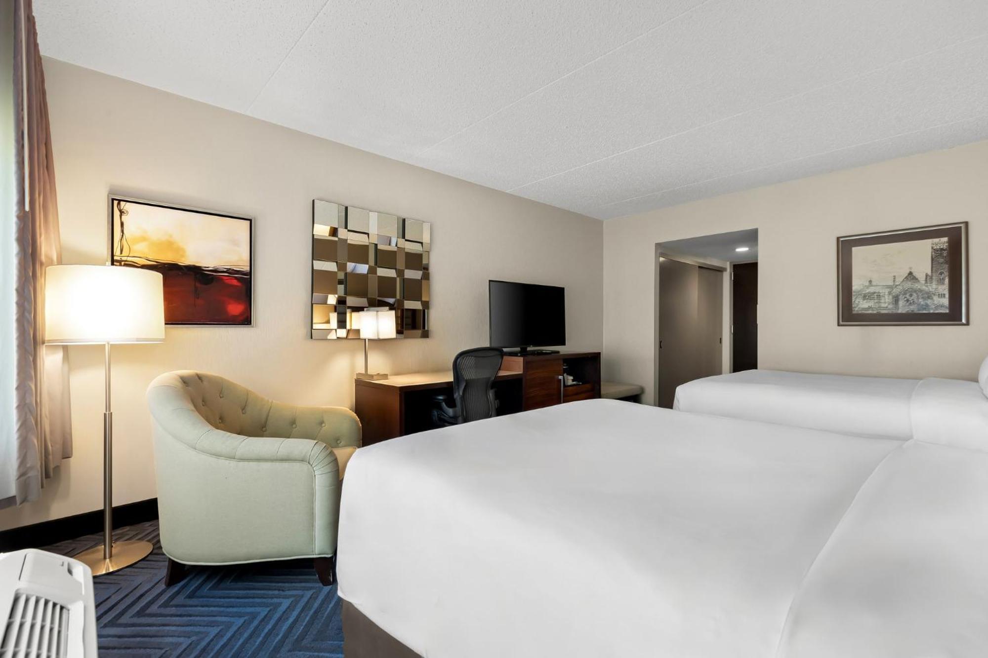 Crowne Plaza Princeton - Conference Center By Ihg Eksteriør billede